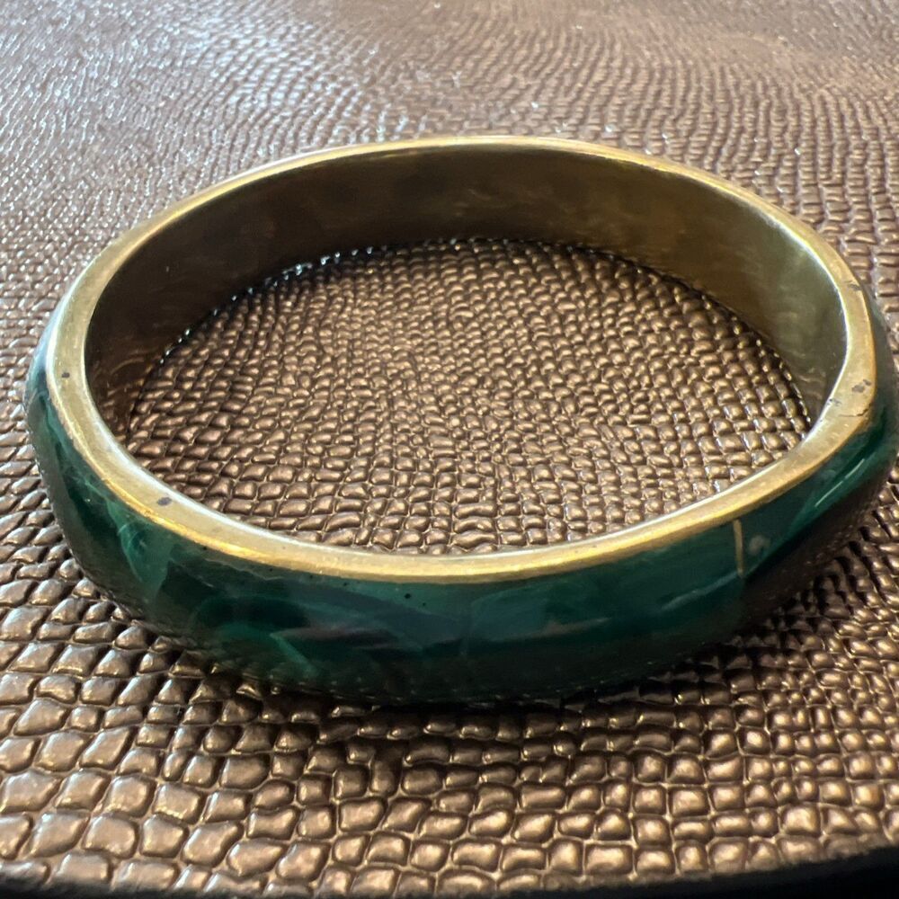 Malachite Exterior & Brass Interior Ladies Bangle Bracelet 3" Green